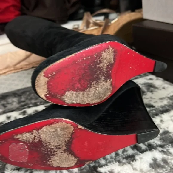 Christian Louboutin black suede Girabaldi size 38 - Picture 2 of 5
